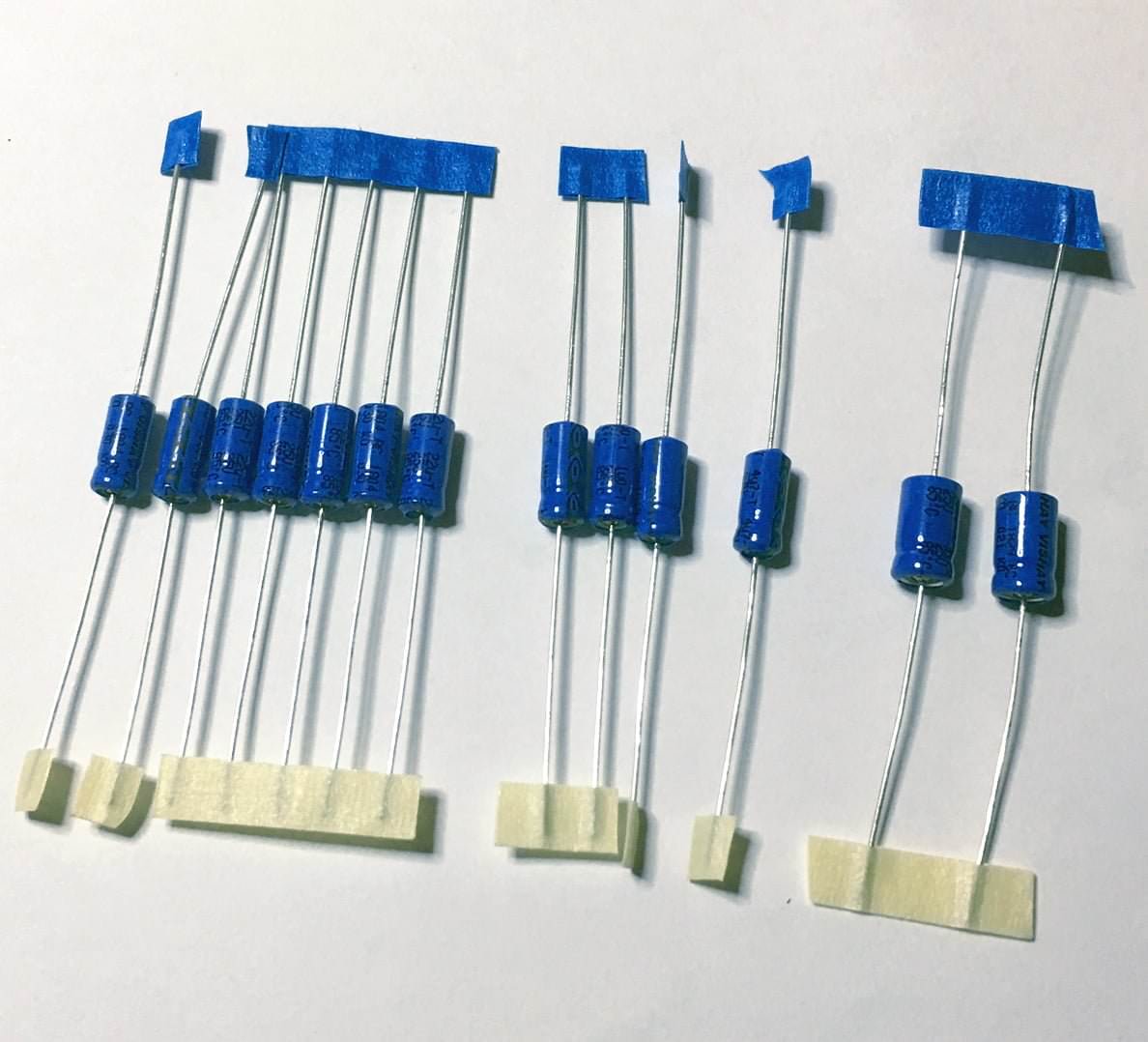 Premium Vishay axial electrolytic capacitor replacement set for Sinclair ZX Spectrum 16K and 48K.